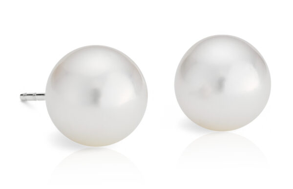 South Sea Cultured Pearl Stud Earrings in 18k White Gold (9.0-9.5mm)