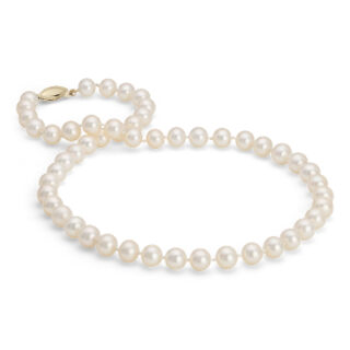 Freshwater Cultured Pearl Strand Necklace in 14k Yellow Gold (8.0-8.5mm)